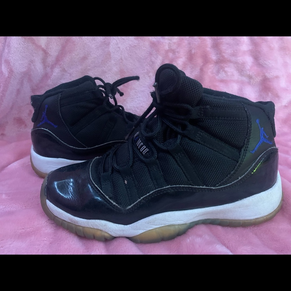 Jordan 11 Space Jams